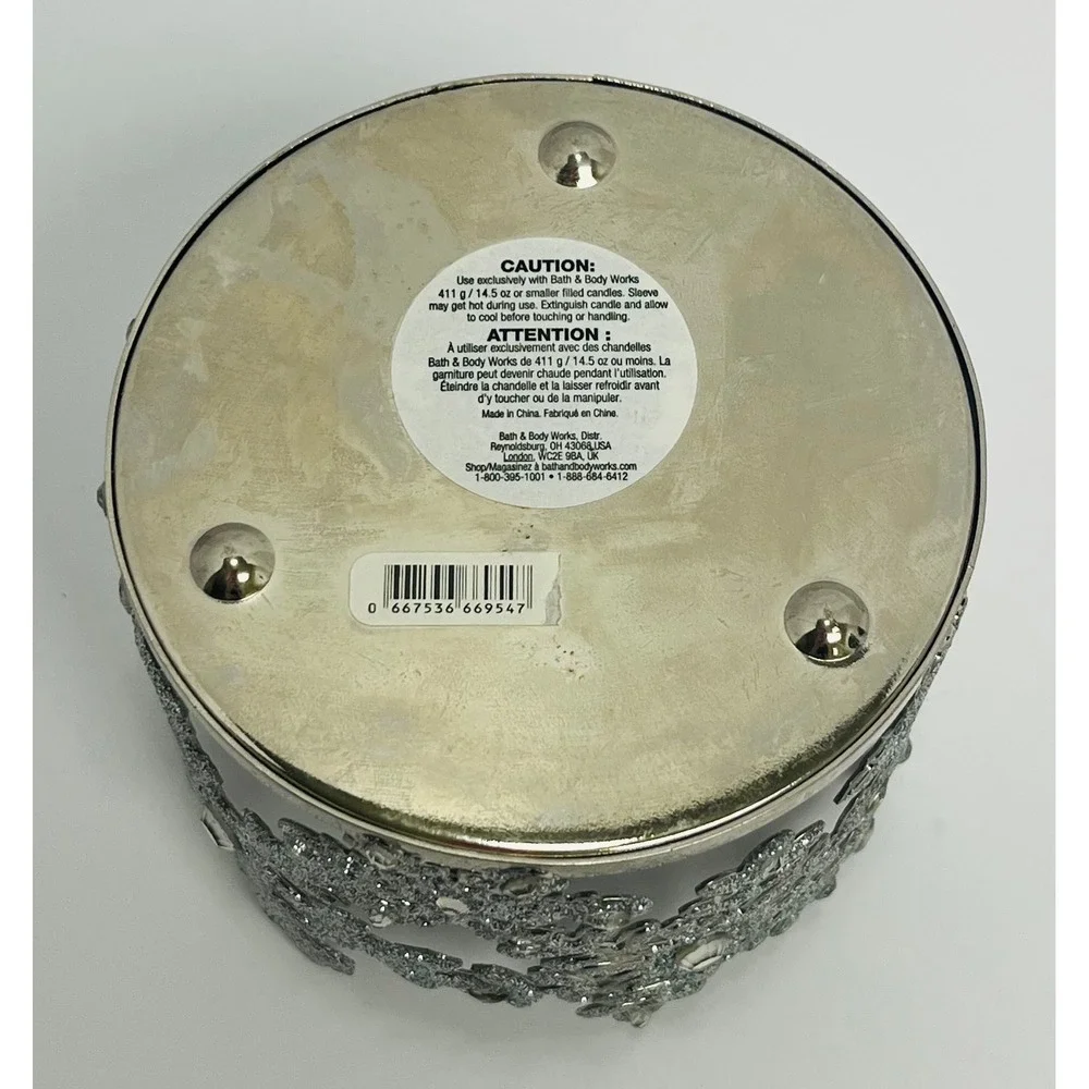 Bath & Body Works Silver Snowflake Glitter 3-Wick Candle Holder Pedestal Sleeve - Picture 5 of 7